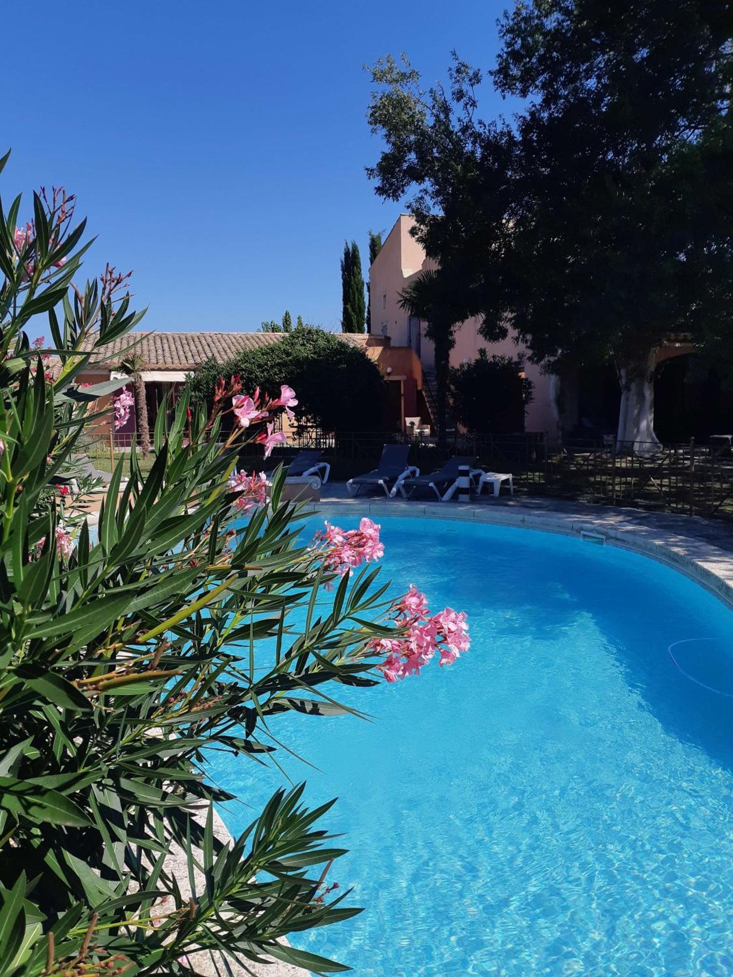 Chambres D'Hotes, B&B La Musardiere Alba-la-Romaine Luaran gambar
