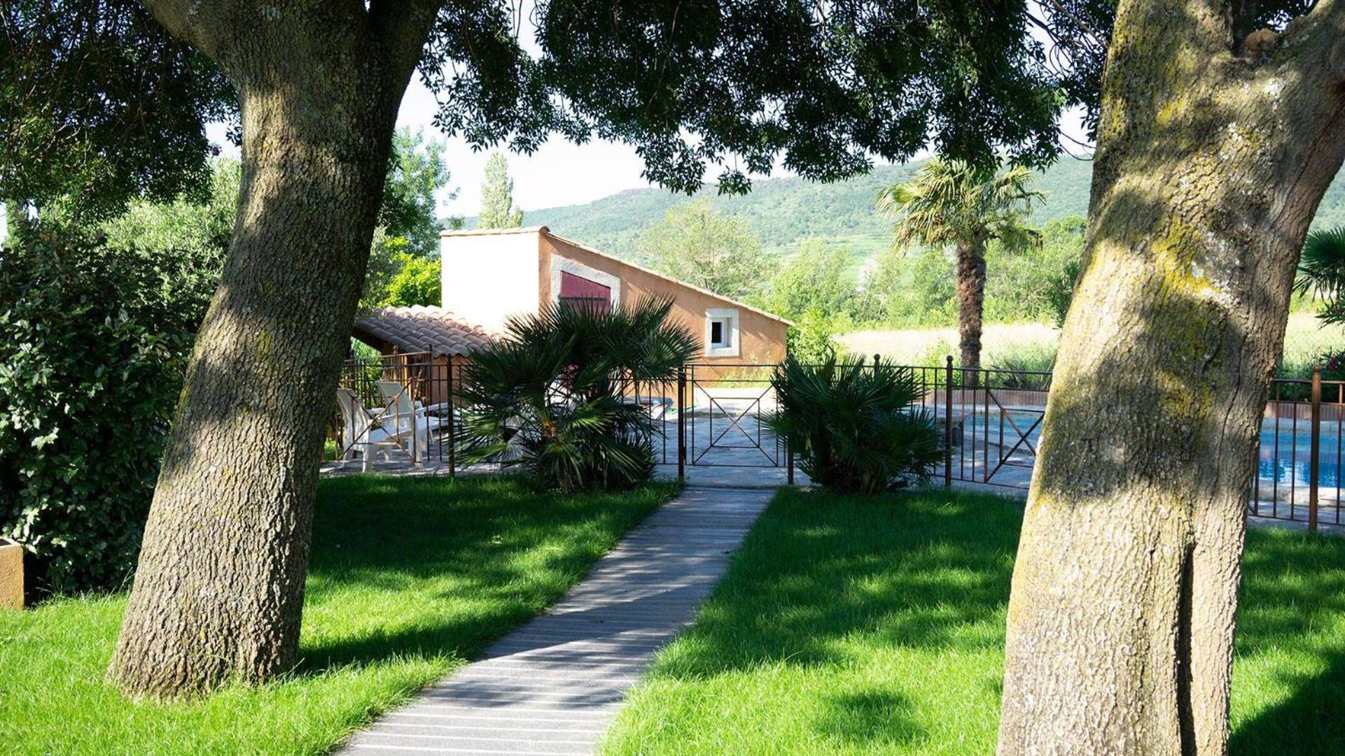 Chambres D'Hotes, B&B La Musardiere Alba-la-Romaine Luaran gambar